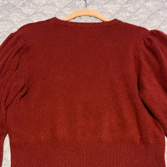 Zara Knit Soft Crew Neck Sweater With Ribbed Trims and puff sleeves, Size L - Picture 4 of 11